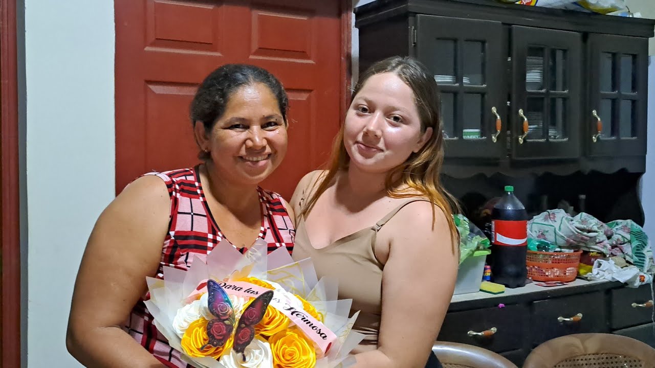 Mamá deysi se puso nostálgica por la sorpresa en su cumpleaños 