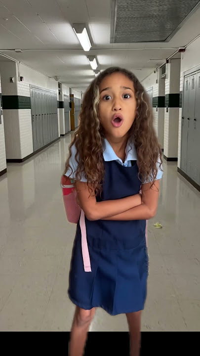 LIKE and COMMENT if this is YOU or someone you know at SCHOOL‼️🤣 #dlafam