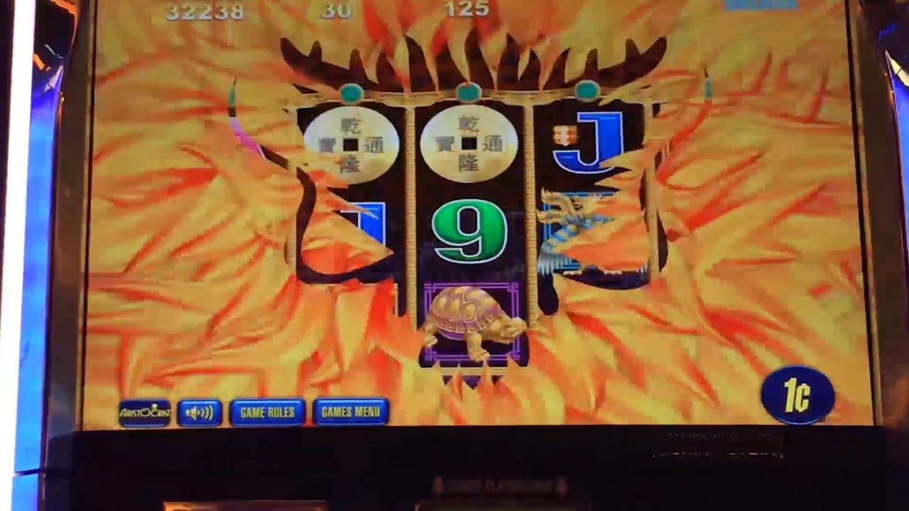 Dragon Deluxe Slot Machine