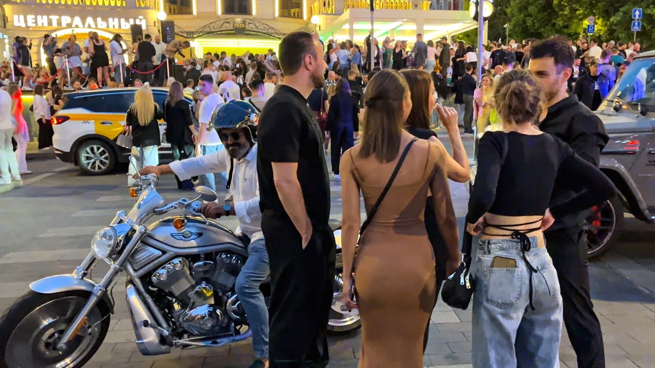 🔥Today! Russia After Midnight 2025. Moscow's SEDUCTIVE Temptation. Wild Nightlife 4 HDR