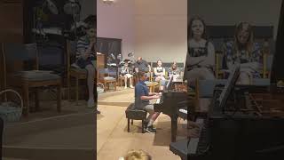 2022 piano - Carousel