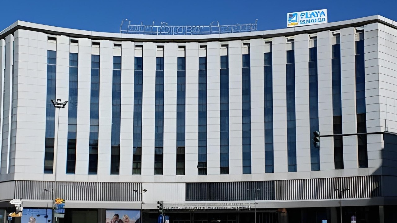 Senator Parque Central Hotel | València, Spain | Hotel Review 🌟