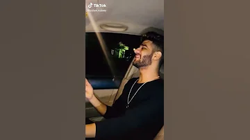 بديلك ورده وياريت تخديها مني 