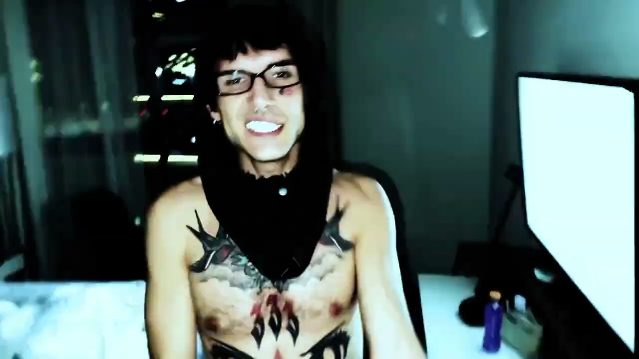 LOVV66 - не смотри в глаза [КЛИП, 2025]