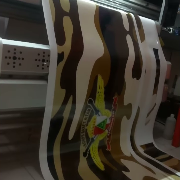 Branding mobil BANSER