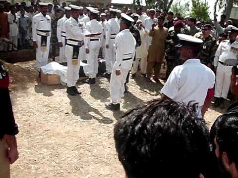 amjad razzaq shaheed .AVI - YouTube