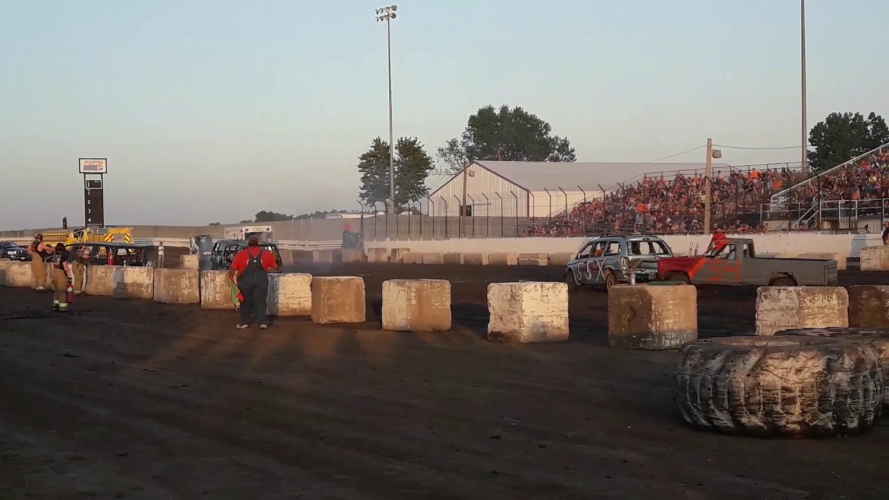 Compact Trucks Demo Derby 2017 Donnellson Iowa YouTube