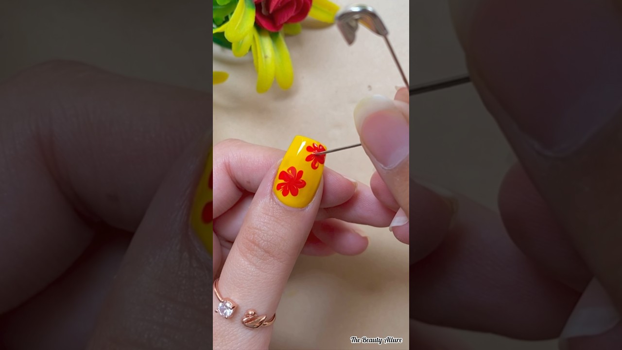 💅❣️Easy nail art design within 2 minutes 