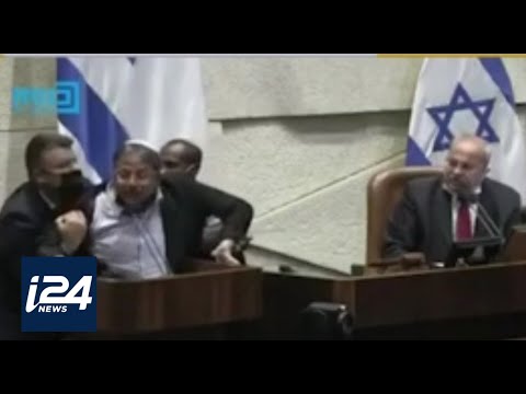 Far-right MK Itamar Ben-Gvir Removed From Knesset After Calling Arab Colleague 'Terrorist'