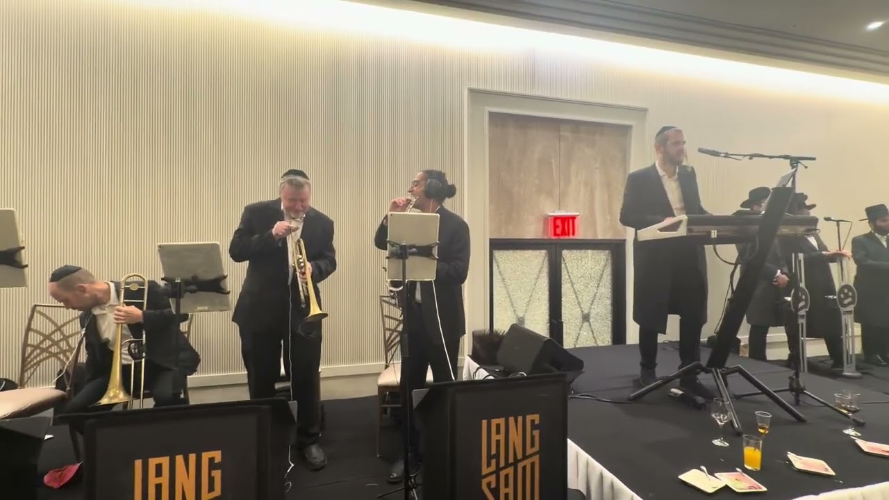Hershey Langsam Kalmy schwartz Shtul wedding fire 🔥