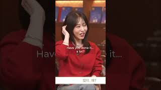 Moonbyul gets shy asking Shaman's dating life #moonbyul #mamamoo #문별 #마마무 Moonbyul gets shy asking Shaman's dating life #moonbyul #mamamoo #문별 #마마무