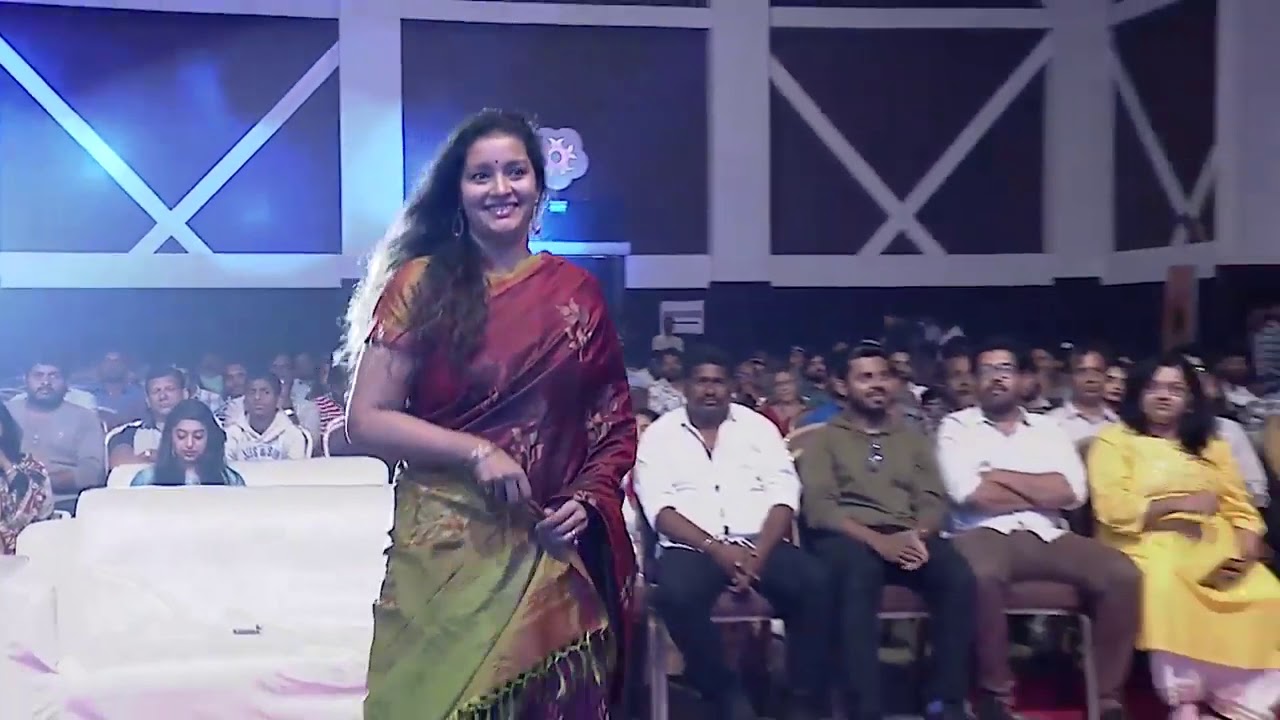 Renu Desai speech @ Choosi Choodangaane Pre Release Event || IM - YouTube