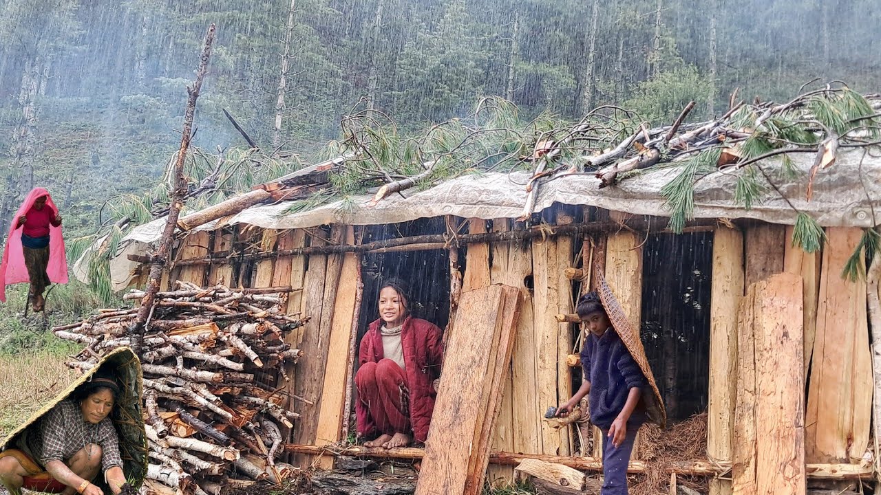 Nepali Mountain village life into the Rainy Season || Daily Activities of Rural village in Nepal🇳🇵