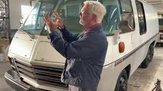 How To Jack Up A GMC Motorhome - Jim Bounds Gmc Motorhome Rehab Ranch