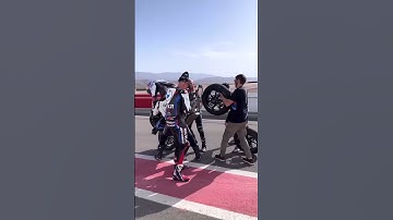 Changing A Tire On One Wheel 😳