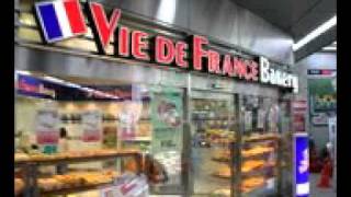 Richards Theme Bun Fight In A Bakery