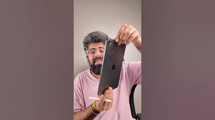 iPad vs Macbook in 1 min | iPad is just big iphone? Back to school #applemacbook #macbookair #ipad