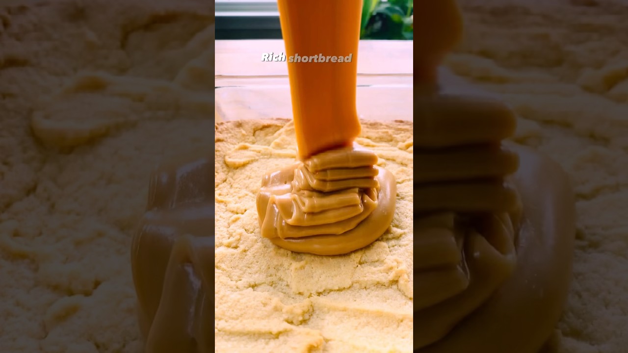 Gluten-Free Millionaire Bars #glutenfree #recipe #food #shorts #caramel #chocolate #cookie