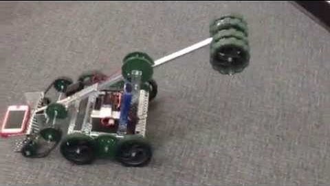 Engineering Students Build Robots