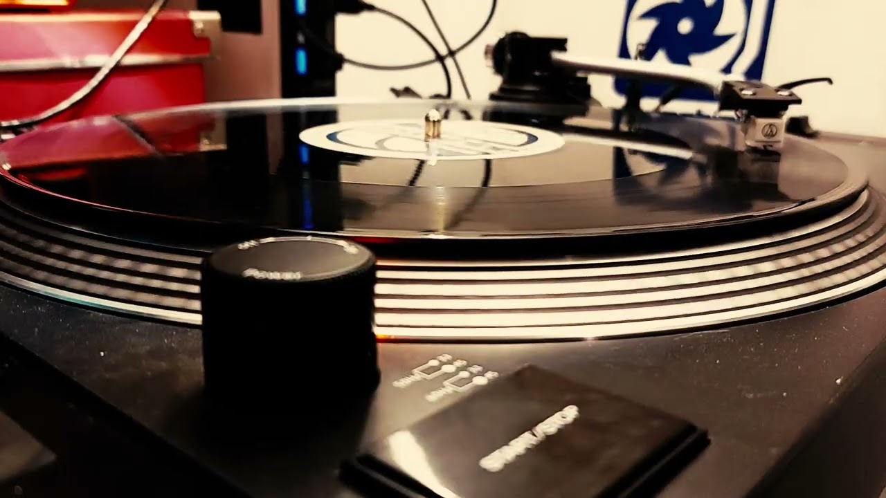 Dj Dan - That Zipper Track (DJ Elite's That Fuct Needle Remix