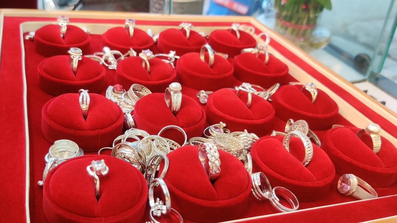 Chadi ko Aauthe Haru different type ko design ma.