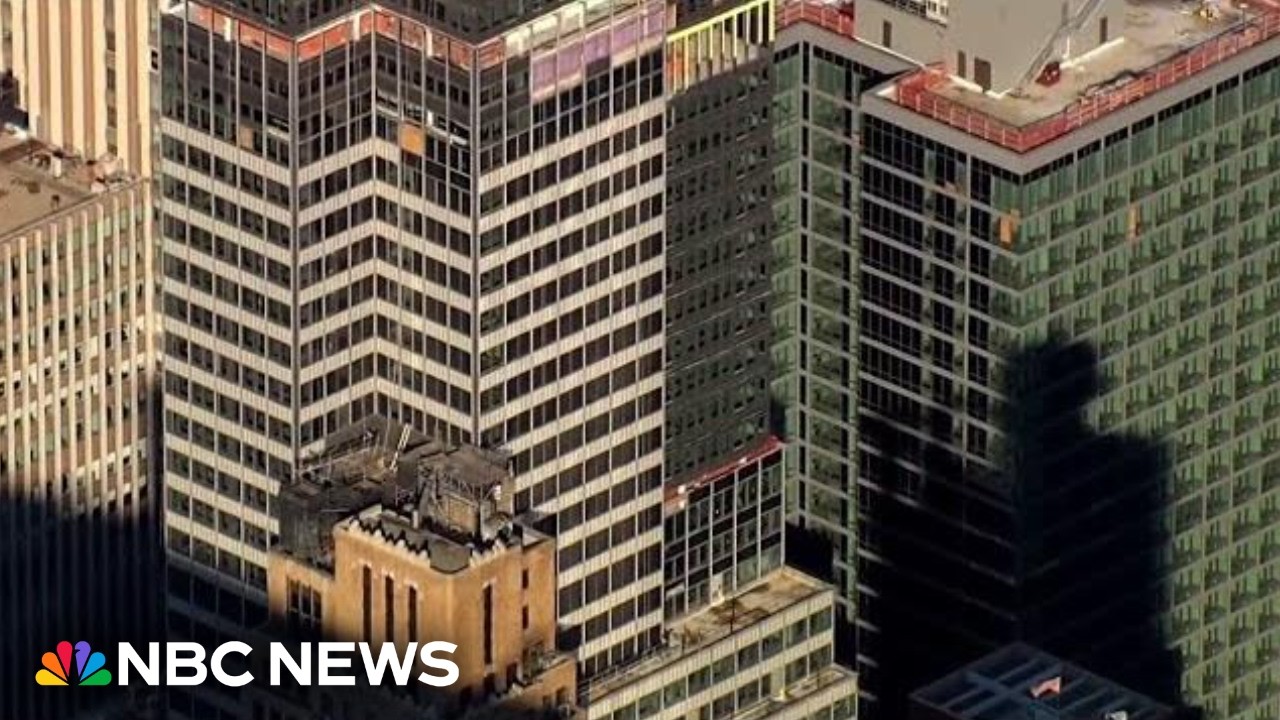 Questions about what caused beams in Manhattan building to buckle Questions about what caused beams in Manhattan building to buckle