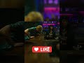 Спецслужбы поручают экс-агенту рискованную миссию на борту самолета.