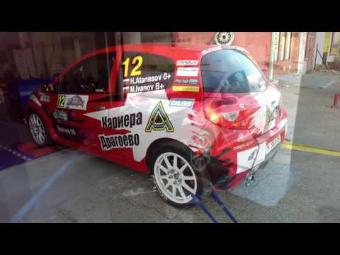 renault-clio-rs-rally-car