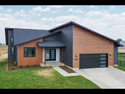 2704 Shale Dr, Normal, IL home video tour