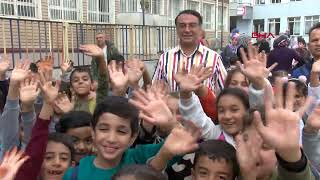 Çocukken Okuduğu Masal Kitabından Etkilenip, 44 Dil Öğrendi