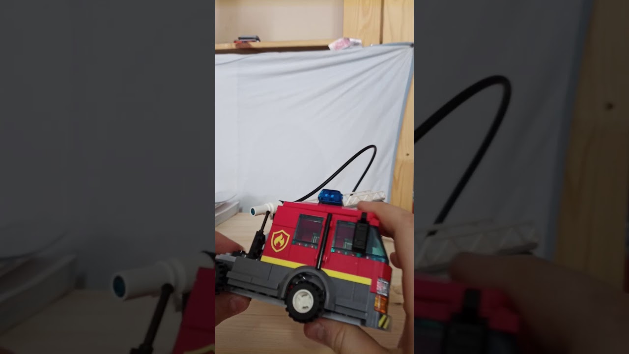 Снять пожарную машину