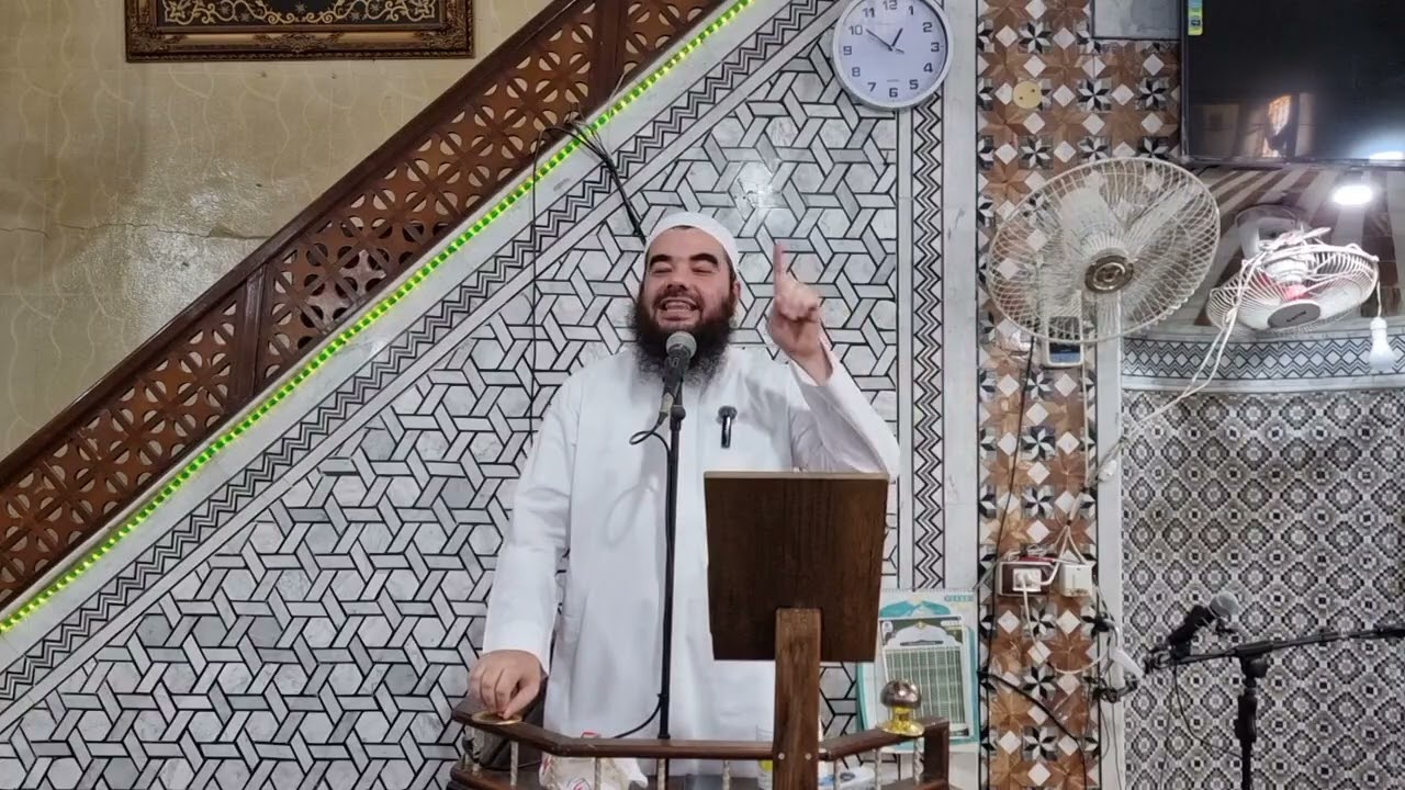 الخطب المنبرية - أزمة القدوات