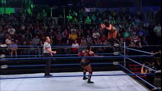Tessa Blanchard- Diving Double Knees (Magnum)