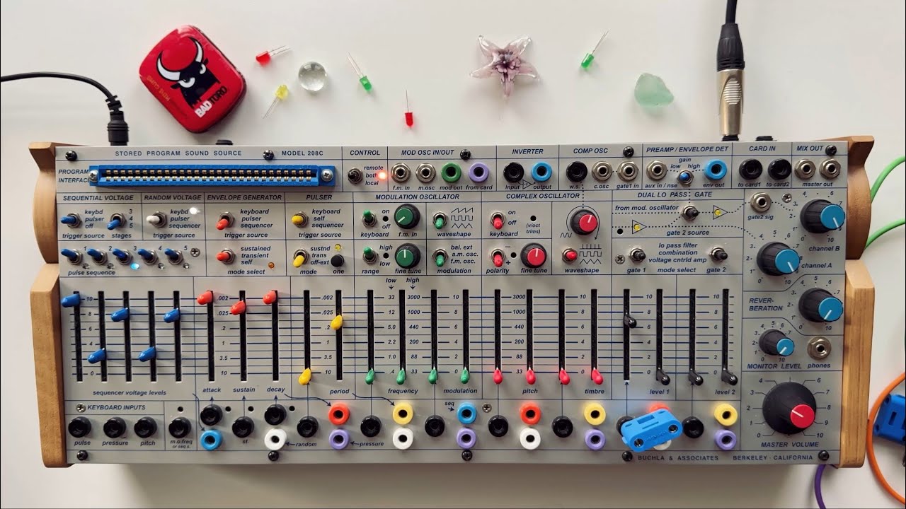 Getting to know the Buchla Easel Command - Jam one - YouTube