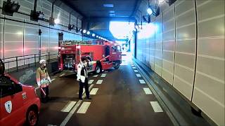 20141230_094121　ドライブレコーダー映像　玉突き事故