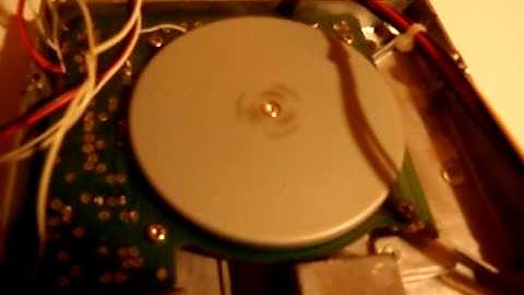 BLDC (Sensored) FDD motor, dsPICDEM MCLV Development Board