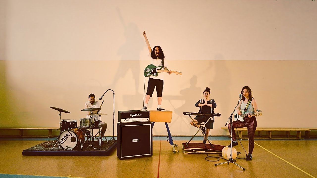 Francis Tuan - Samiec omega