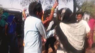Raina Devi mai Dihaity dance video Daroga yaar Hame Le Chalte song 27.3.2018