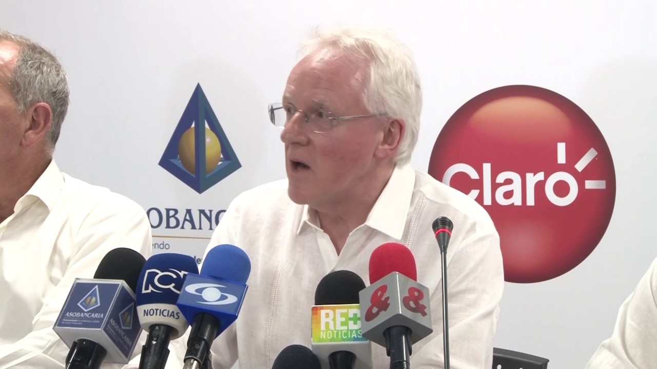 52ª Convención Bancaria - Declaraciones Dr  Andrew Parmley alcalde distrito financiero