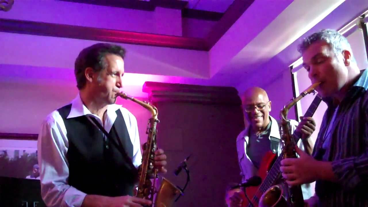 Eric Marienthal and Brad Rambur perform Mercy Mercy Mercy live at Tuscany La Costa