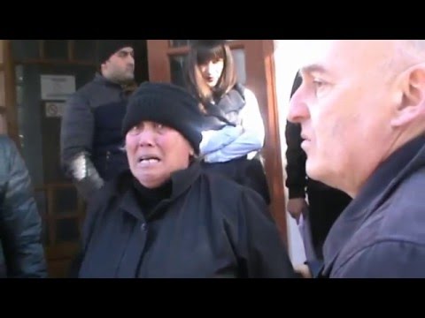 უხელფასოდ დარჩენილი მეეზოვეების პროტესტი