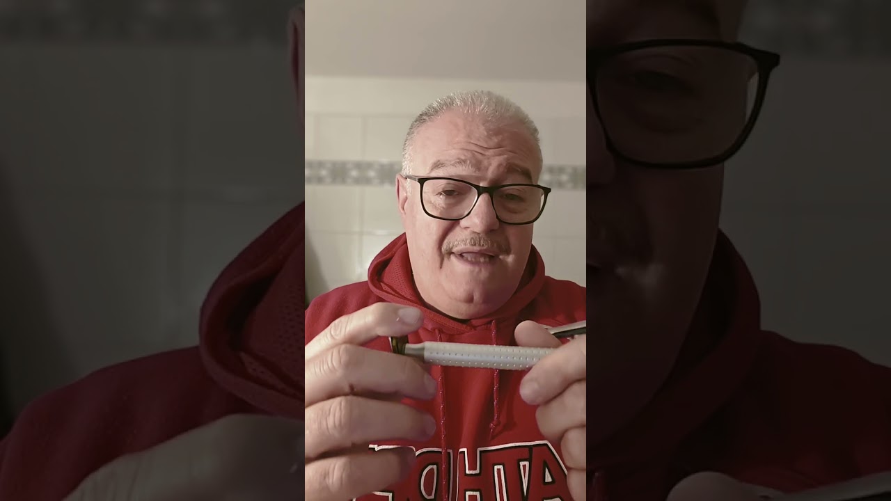 RASATURA: PARKER Aero Shave L VS GOODFELLA'S SMILE Styletto due scuole di pensiero 