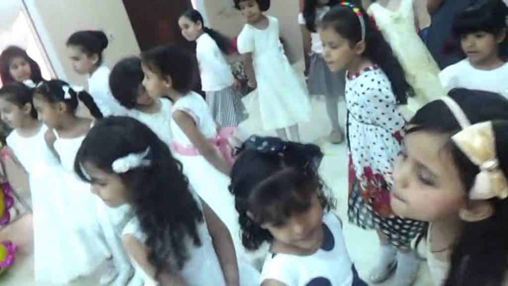 فيلم حفل ختام الفصل الدراسي الأول روضة دار صفيّة ينبع البحر 1435 1436هـ