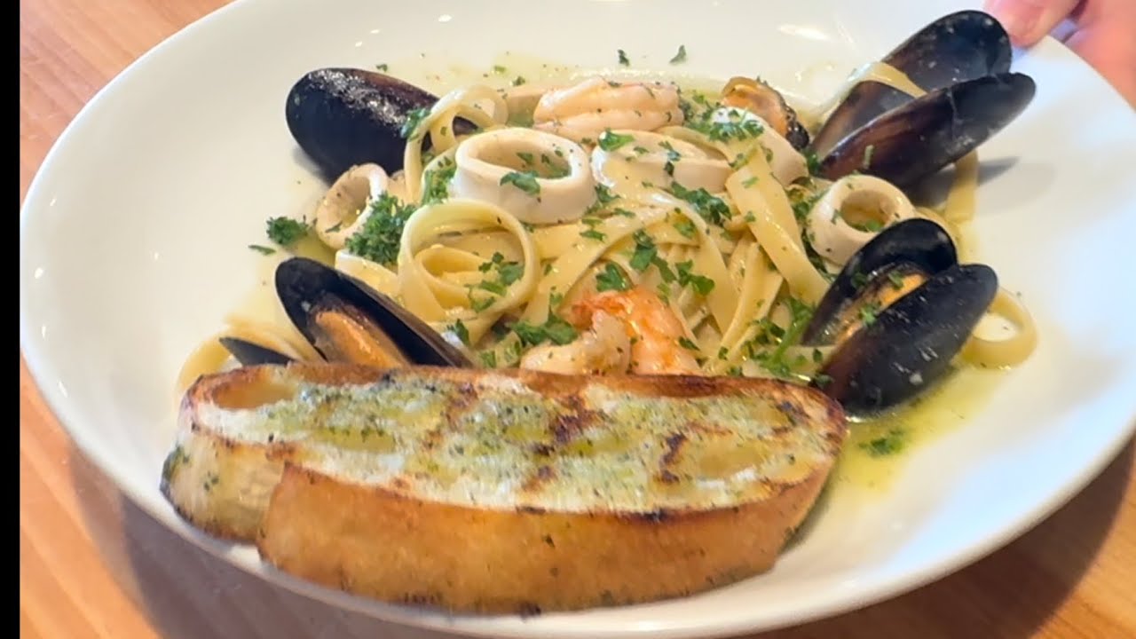 Pesto Italian Craft Kitchen is Pesto lovers must go spot. YouTube