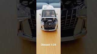 Toyota Alphard, diecast model 1:24, electric remote, automatic doors