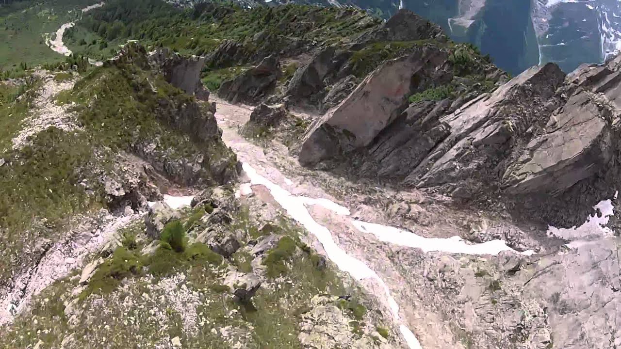 Somewhere in Paradise -  Wingsuit Proximity Flying by le Blond