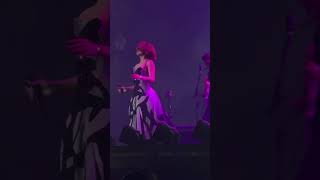 RAYE PRADA DANCE BREAK LIVE AT THE O2 ARENA LONDON 27/02/2026