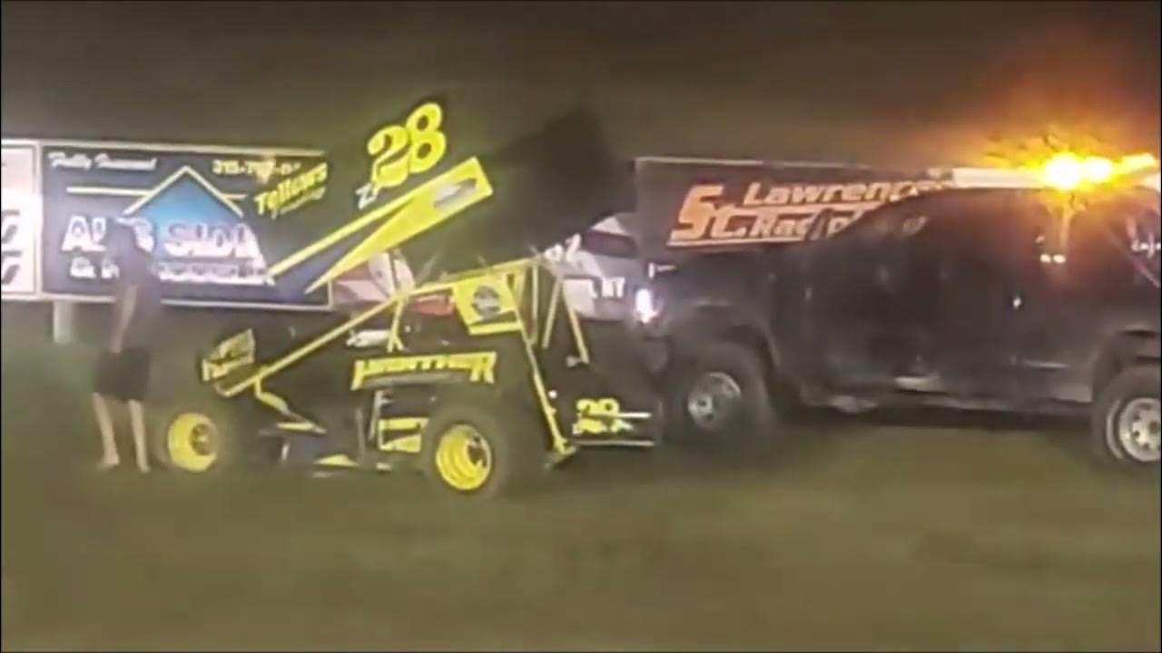 602 crate sprint car heats 8 26 2022 YouTube