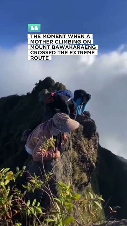 THIS MOTHER CLIMBER'S DETERMINATION #mustafahajrah #outdoors #mountclimbing #julianapendakibrasil