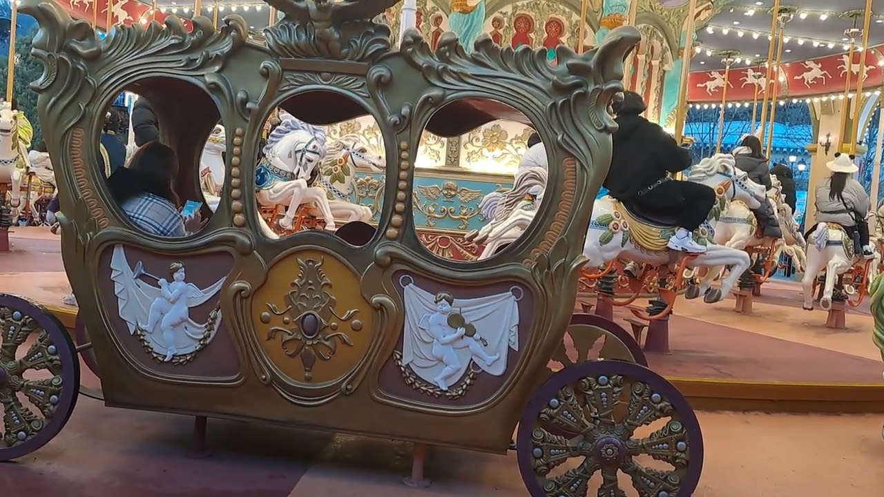 230216 에버랜드 회전목마